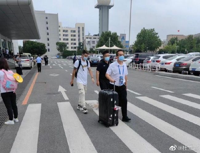 马岚一听这话，不敢再多说，只好老老实实的答应下来，哆哆嗦嗦的说：那警员同志，我现在是回去等消息吗？对。